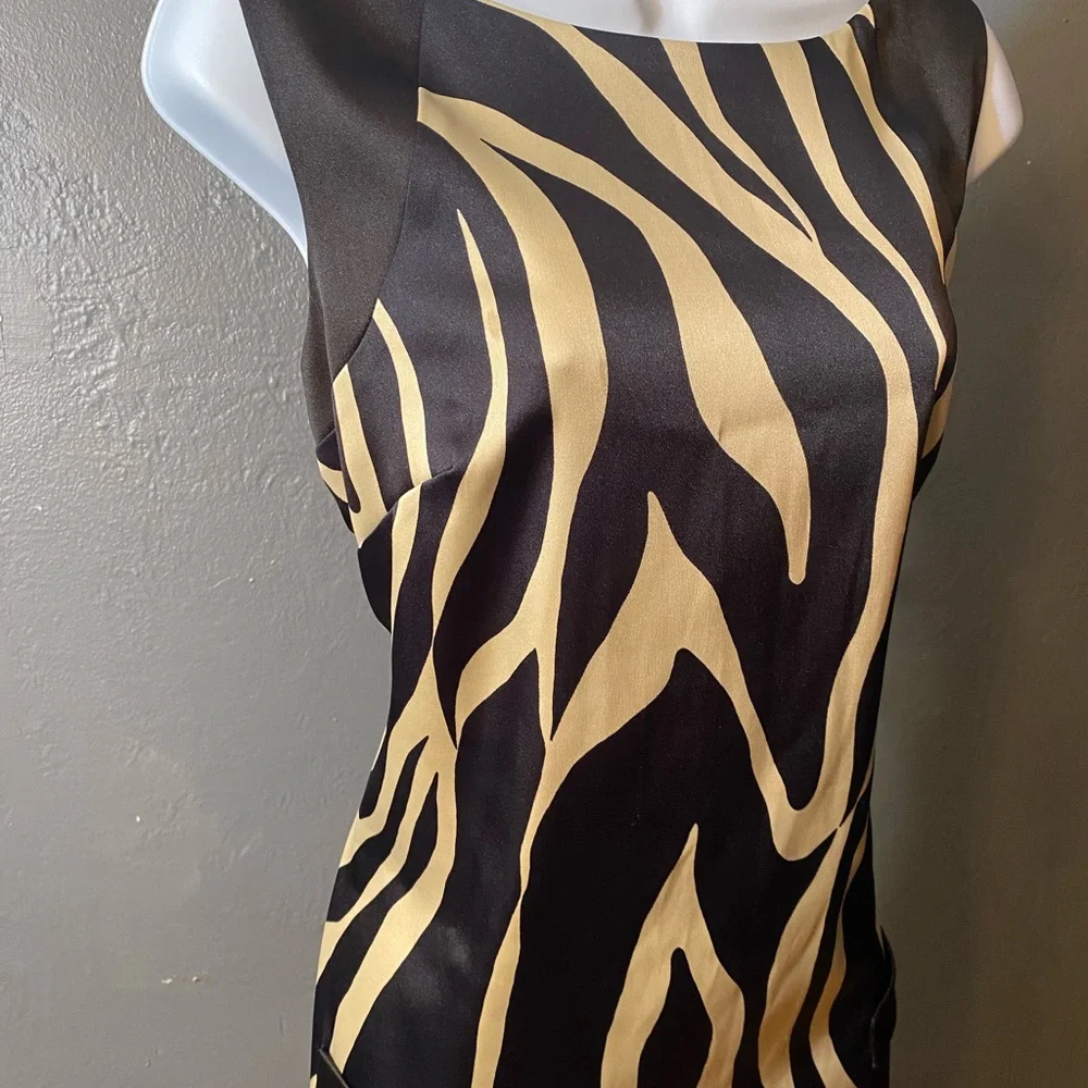 ALYX LIMITED SAFARI SILK ROUNDNECK  SLEEVELESS SHIFT DRESS - Picture 5 of 16